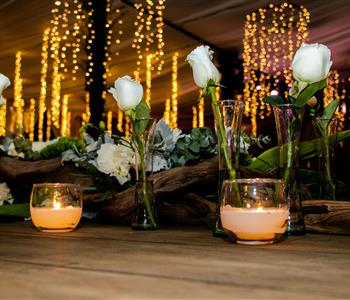 أفكار لتنسيق الشموع في ديكور حفلات الزفاف