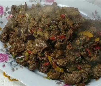 طريقة عمل الكلاوي بالبصل خطوة بخطوة بالفيديو