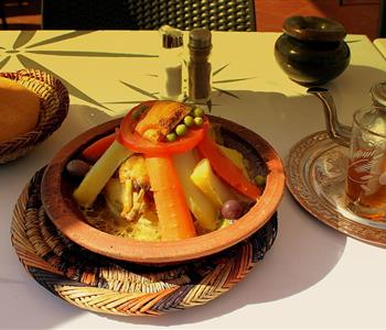 وصفات سهلة لإعداد أكلات مغربية شتوية
