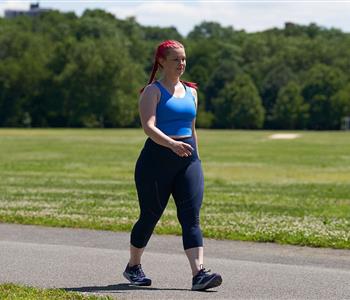 فوائد المشي السريع لفقدان الوزن