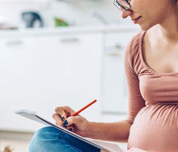 10 أسئلة اطرحيها على طبيبك الخاص قبل الصيام أثناء الحمل