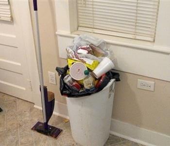 5 نصائح مضمونة تخلصك من الرائحة الكريهة لسلة القمامة في البيت