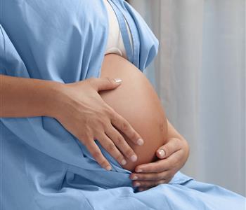 4 معلومات مهمة عن الولادة القيصرية وكيفية التعافي من آثارها