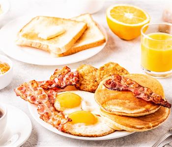 قائمة بأفضل أطعمة الإفطار الصحي لتبدأ يومك بنشاط