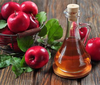 6 فوائد صحية مثبتة علميا لخل التفاح
