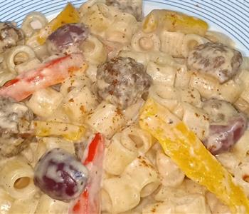 طريقة عمل مكرونة وايت صوص بالكفتة خطوة بخطوة