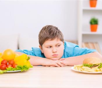 6 نصائح لانقاص وزن طفلك بطريقة صحية