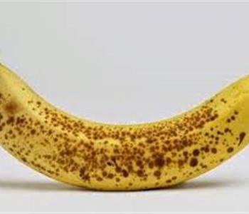 ماذا يفعل الموز الاسود بأجسامنا بعد تناوله