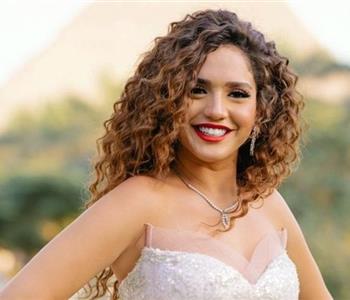 مخرج سفاح التجمع يكشف سبب اعتذار رنا رئيس المفاجئ عن العمل