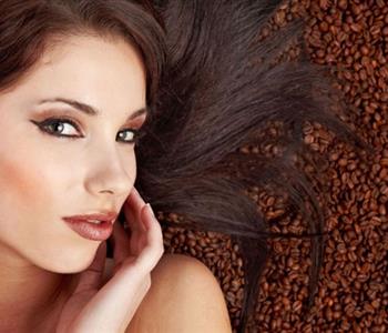 فوائد القهوة السوداء للشعر تحسين مظهره وتقوية بصيلاته