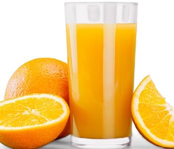 كيف يدعم عصير البرتقال صحة العظام والوقاية من الهشاشة