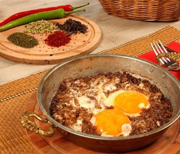 طريقة عمل شكشوكة تونسية باللحمة المفرومة