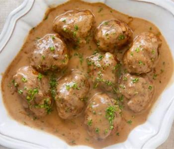 طريقة عمل الكفتة السويدية كرات خطوة بخطوة