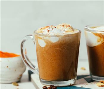 طريقة عمل لاتيه قرع العسل خطوة بخطوة