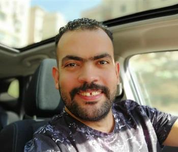 خالد عليش يعيش قصة حب ويعلن قرب خطوبته بعد فترة من طلاقه ما الحكاية