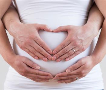 دليلك الشامل للعلاقة الحميمة خلال فترة الحمل