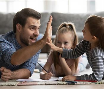 أخطاء شائعة في تربية الأطفال تؤثر على ثقتهم بأنفسهم