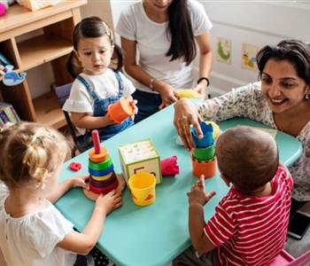 كيفية الوقاية من العدوى داخل المدارس ورياض الأطفال