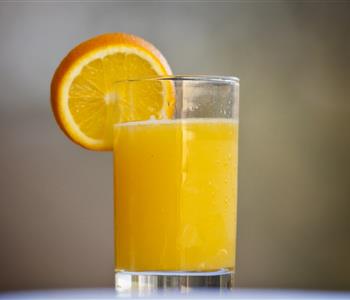 8 فوائد صحية تجعل البرتقال المشروب المثالي في رمضان