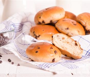 طريقة عمل البريوش بالشيكولاتة وصفة شهية وهشة لا ت قاوم