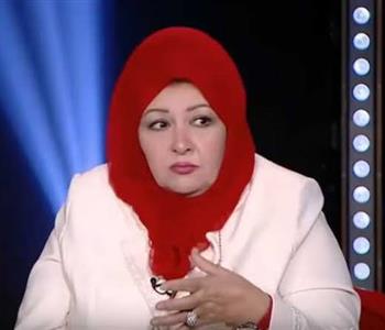 عفاف شعيب تنتقد سهير رمزي وشهيرة بعد خلعهما الحجاب بكلمات قاسية
