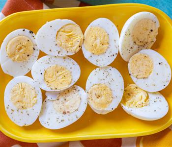 فوائد البيض المسلوق لزيادة الوزن بشكل صحي