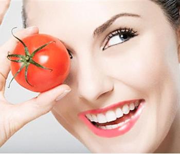 ماسكات الطماطم لبشرة نضرة خالية من العيوب