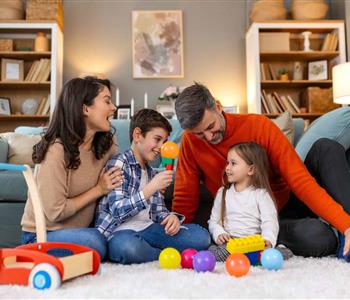 نصائح للأهل كيف تدعمون تنمية مهارات أطفالكم يوميا